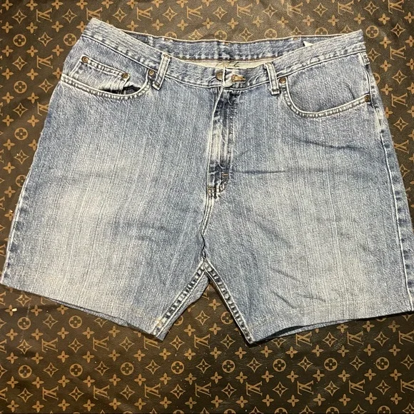 custom hem wrangler jean shorts relax straight - Picture 1 of 11